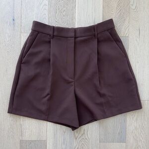 Abercrombie & Fitch - Brown High Rise Tailored Shorts (M)